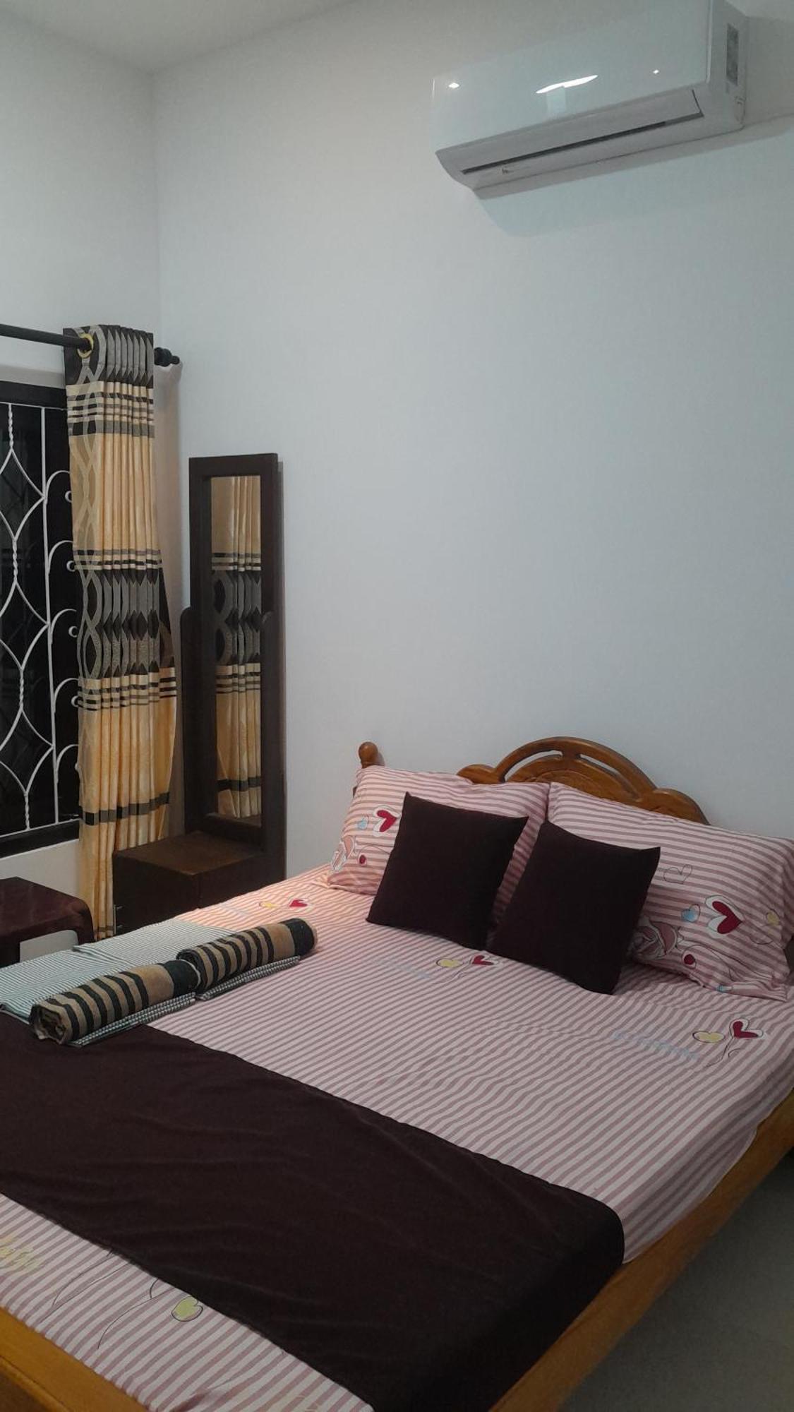 Theepan'S Home نيلافيلي المظهر الخارجي الصورة