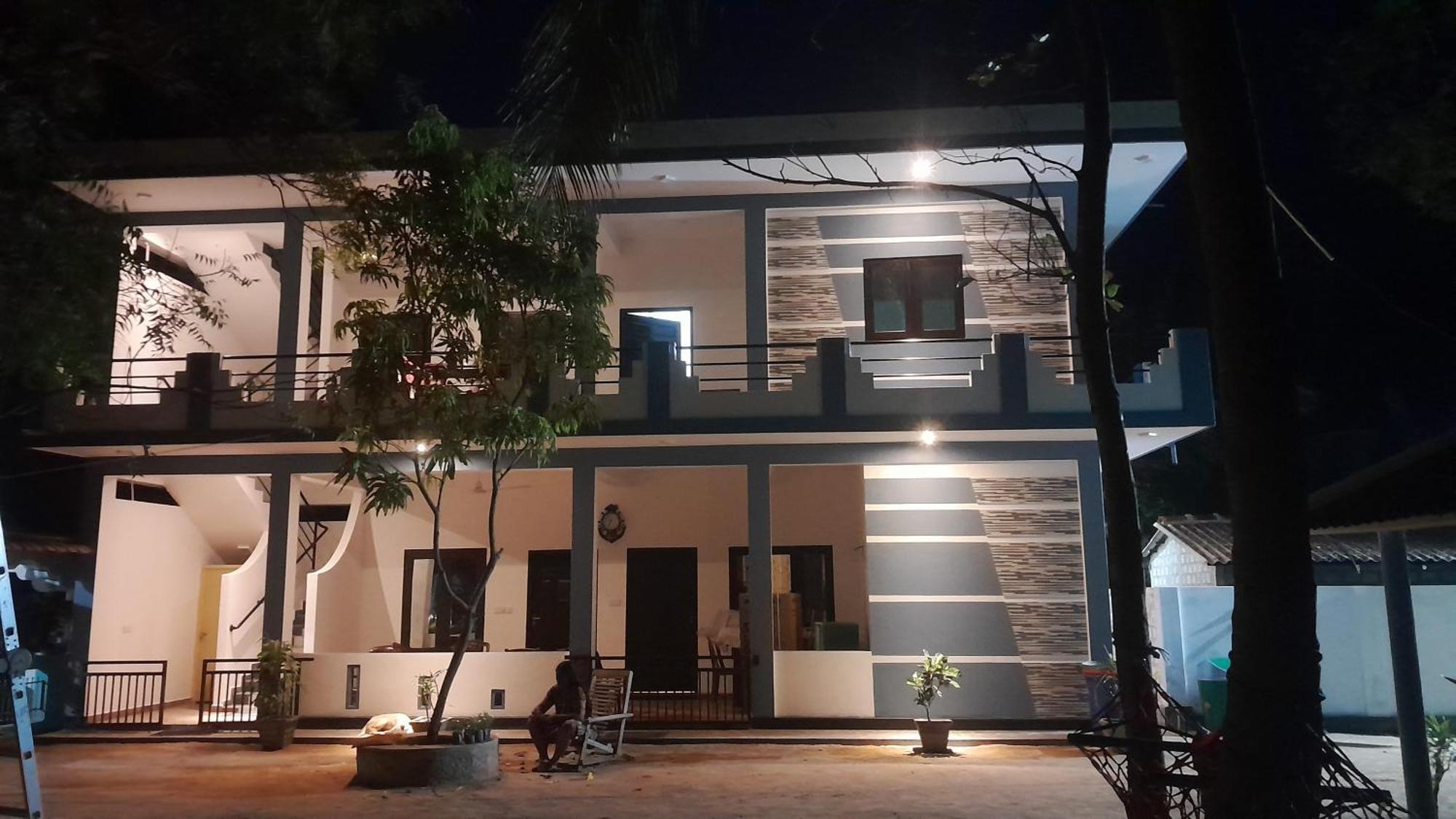 Theepan'S Home نيلافيلي المظهر الخارجي الصورة