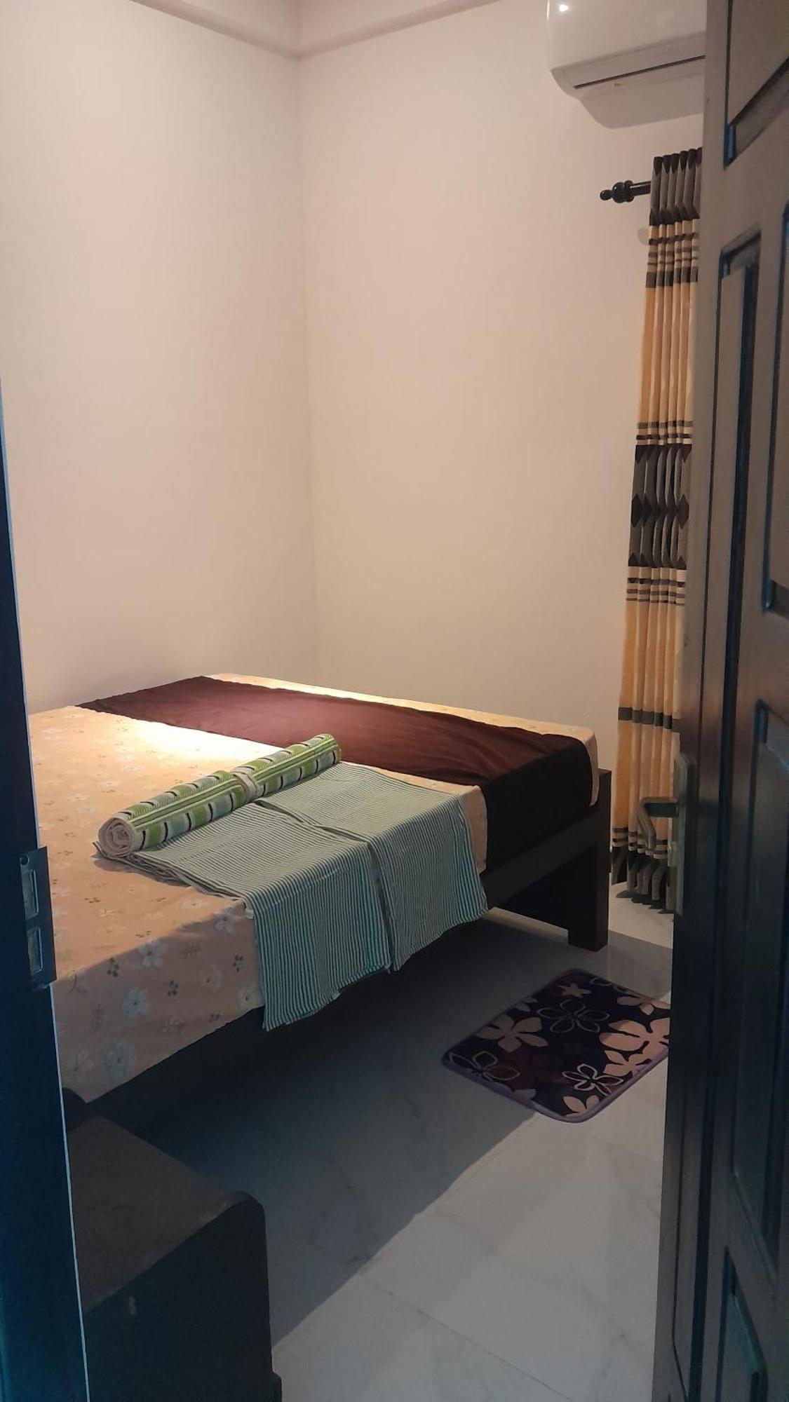 Theepan'S Home نيلافيلي المظهر الخارجي الصورة